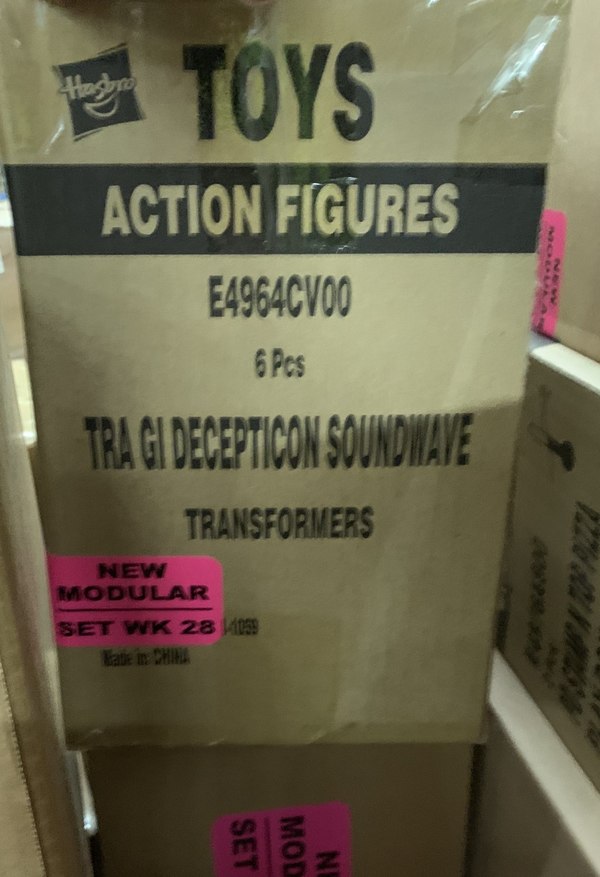 Walmart G1 Reissue Soundwave And Cassette Two Packs Arriving In Stores Now  (3 of 4)